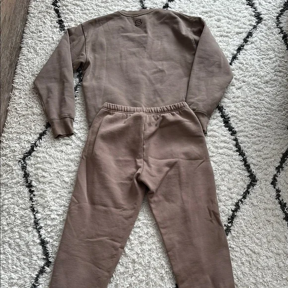Aritzia Superworld Brown Sweatfleece Set Size Small - Picture 4 of 4